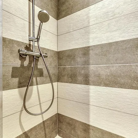 Le Maquens - Parking Gratuit - Wifi - Netflix Appartement